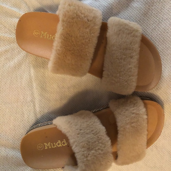 Mudd Shoes - Tan with Silver embellishments Mudd Slides